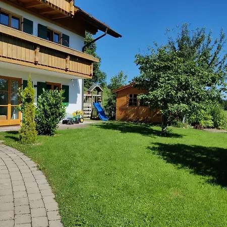 Chesa Lai Апартаменты Фюссен